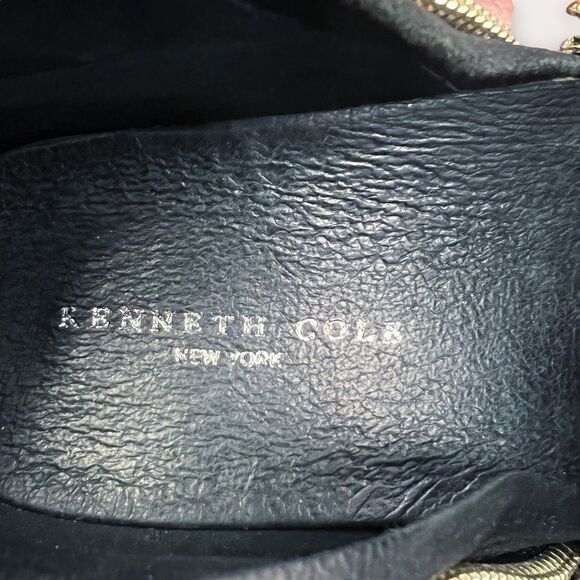 Kenneth Cole Vivian Wedge Bootie, Size 11M Black - Picture 15 of 15